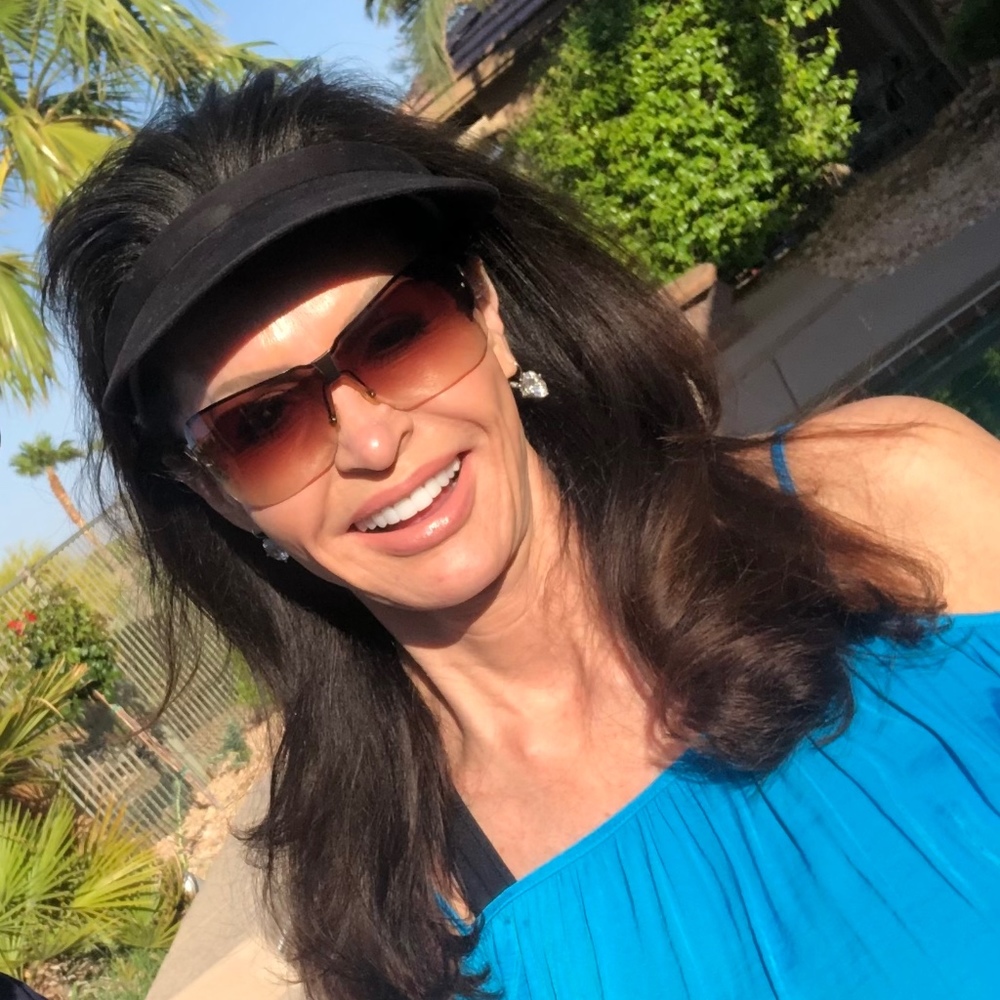 Meet your Posher, Araceli